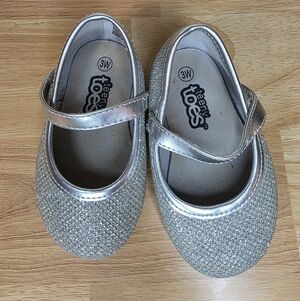 Totes Toddler Girls Flat Toddler 3 W Silver Glitter Mary Janes Dress Shoes